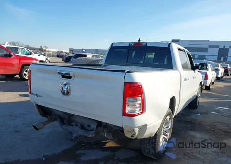 2020 Ram 1500 Big Horn/Lone Star z USA, uszkodzony, nr VIN 1C6RREFT5LN186032
